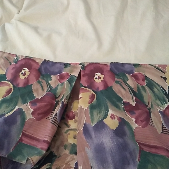 Croscill Vintage Bed Skirt Size Full - Picture 4 of 7